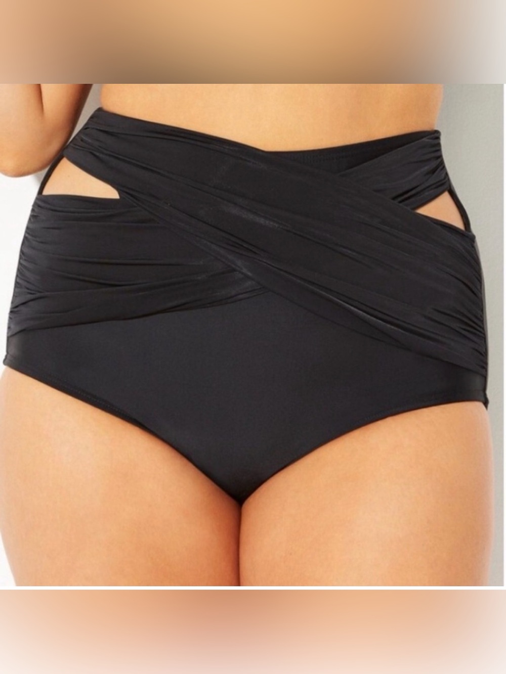 Black High-Waisted Swimsuit
Bottom New Wrap Cutout Bikini
18 1X Swimsuits For Al